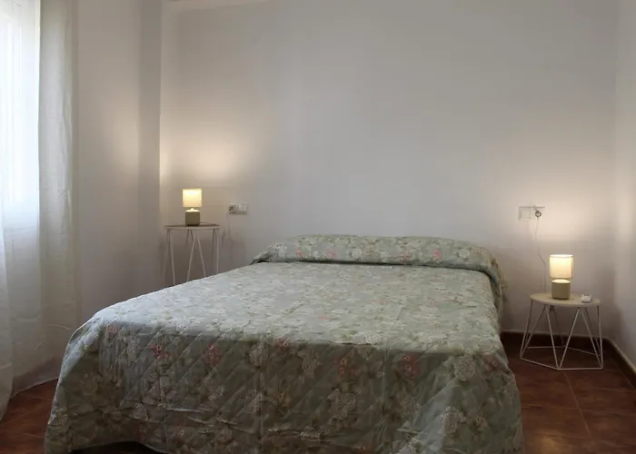 Ella Apartment *